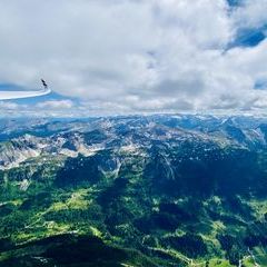 Flugwegposition um 13:30:34: Aufgenommen in der Nähe von Gemeinde Untertauern, Österreich in 2623 Meter
